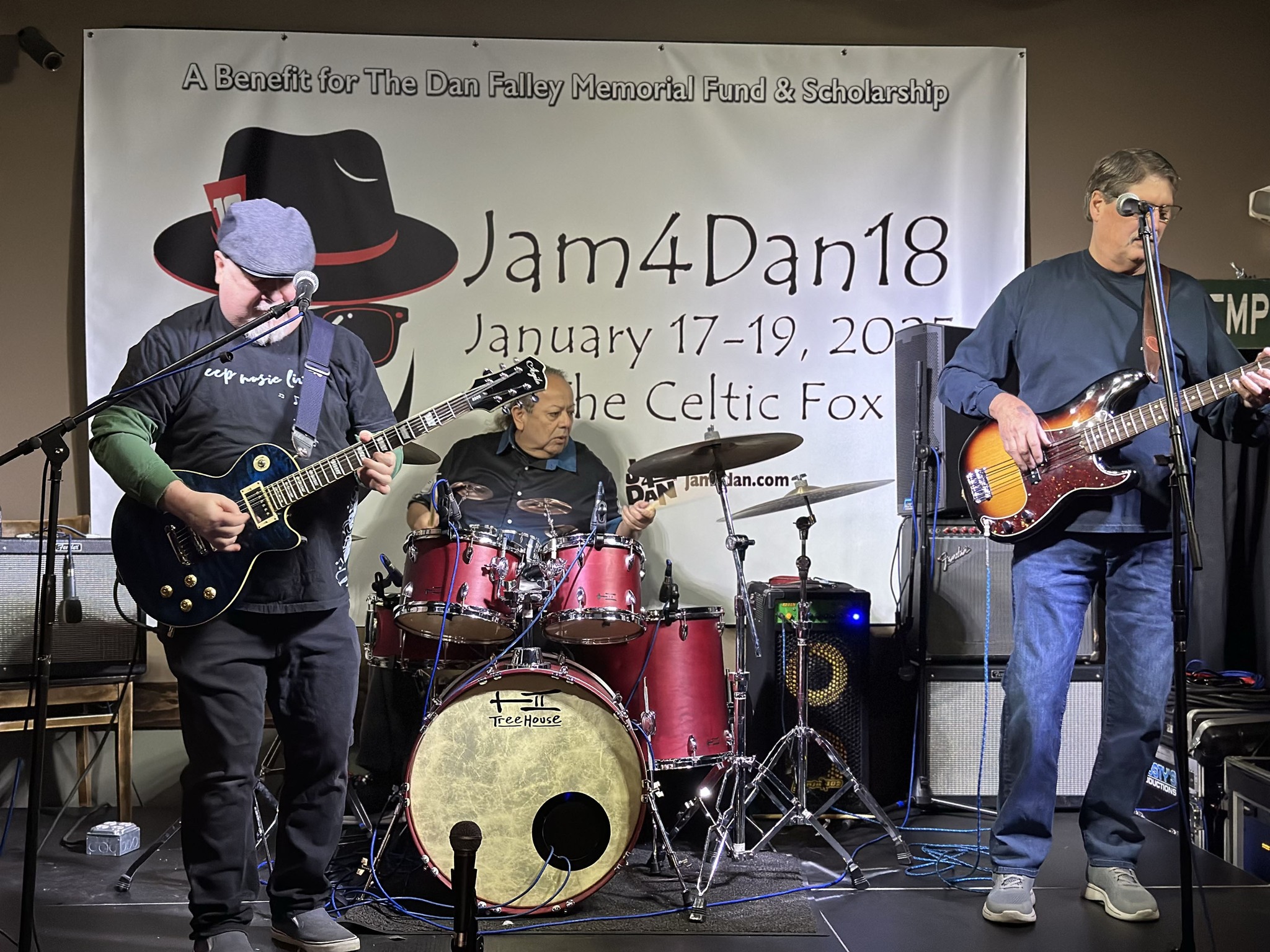 Jam4Dan18 in Topeka, KS